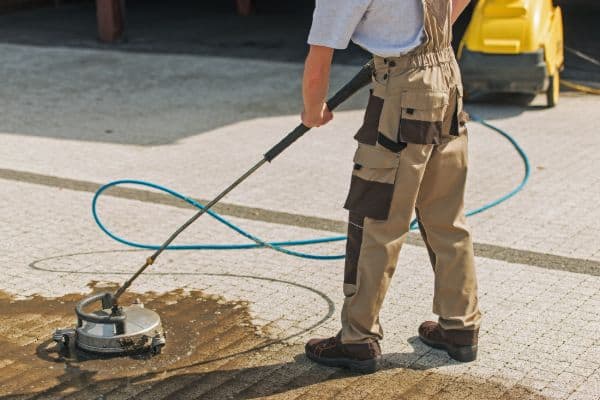 Pressure Washing Service in Clear Lake City TX